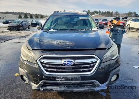 2019 Subaru Outback 3.6R Limited z USA, uszkodzony, nr VIN 4S4BSEJC9K3214006